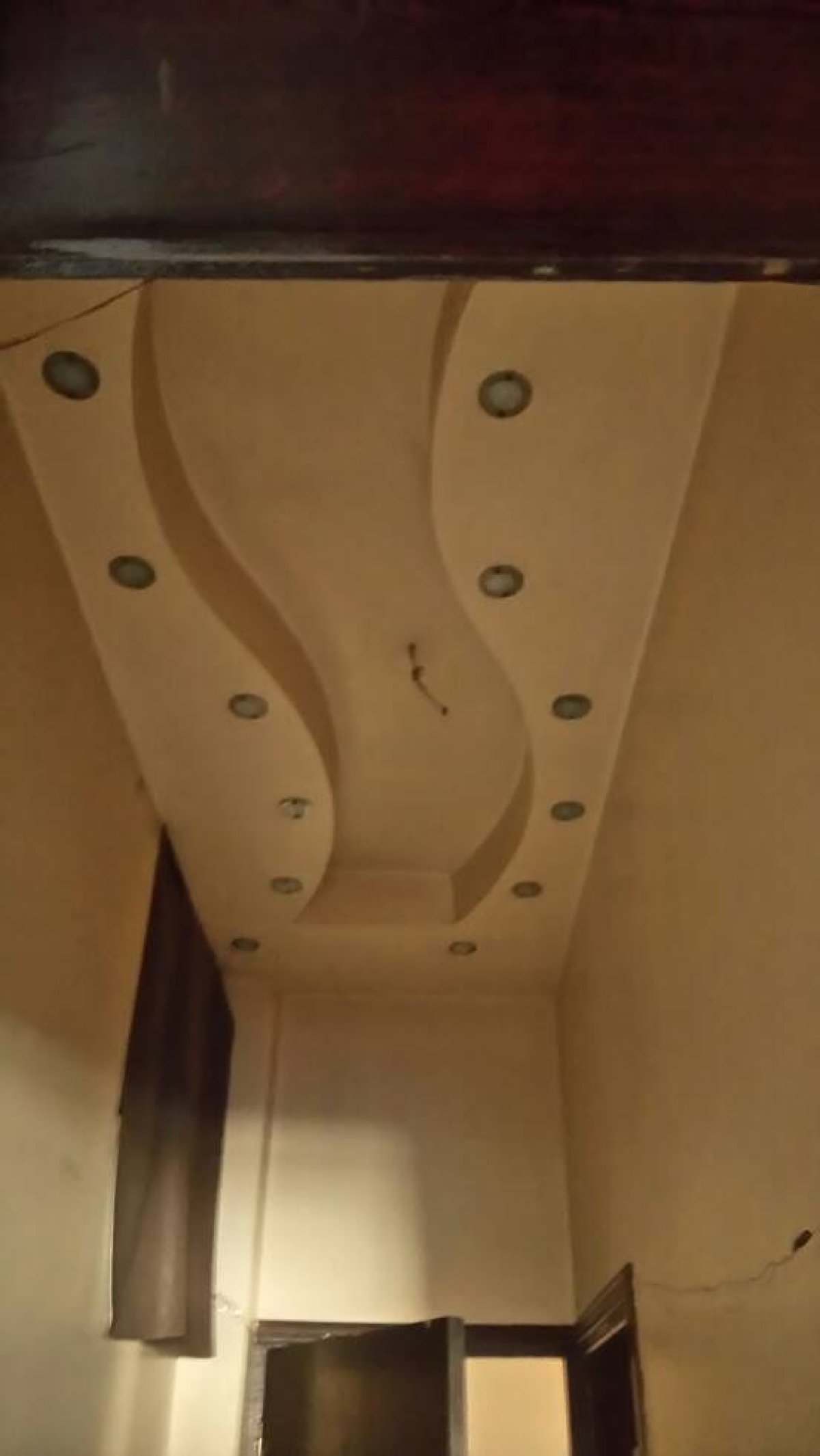 كفر بطنا بعد الدوار دخلة الشيخ ابراهيم تاني بناء  على اليمين الطابق التالت  - image 1