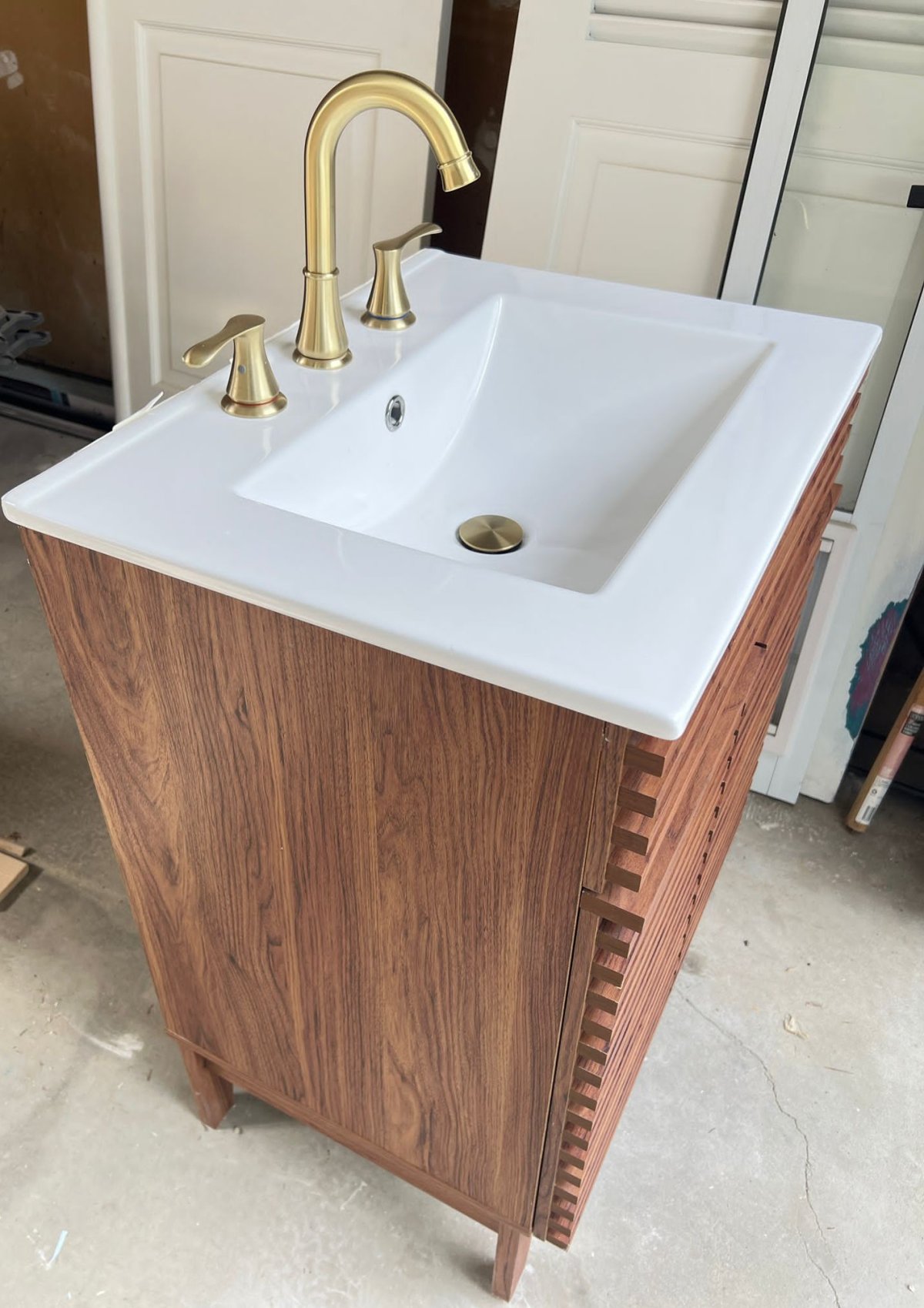 Bathroom Vanity - image 4